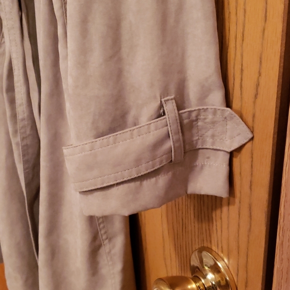 Event Trench Coat 100% Polyester - Size Large - Picture 4 of 8